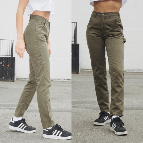 Brandy Melville Jane Cargo High Waist Slim Pant - Picture 2 of 5